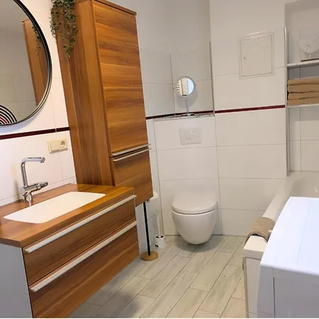 Hofidyll - Ruhige 75qm Im Zentrum Mit Terrasse & Biergarten - Bis 6 Personen Διαμέρισμα Burg (Spreewald)
