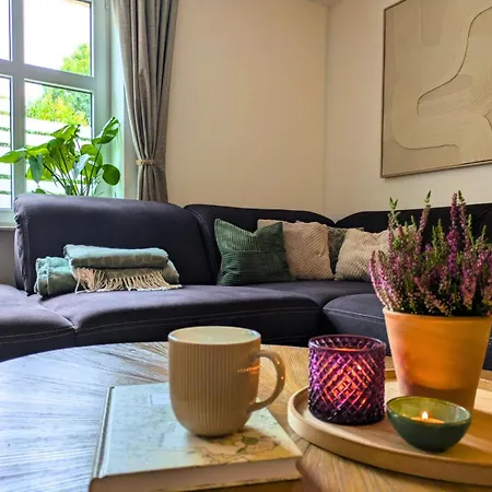 Hofidyll - Ruhige 75qm Im Zentrum Mit Terrasse & Biergarten - Bis 6 Personen